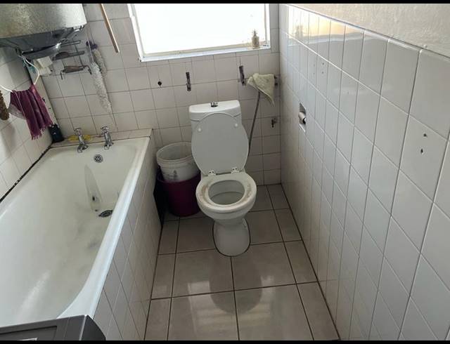2 BEDROOM APARTMENT FOR SALE IN PAROW CENTRAL